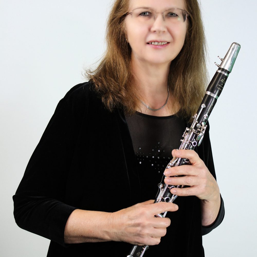 Cheryl Hill with clarinet